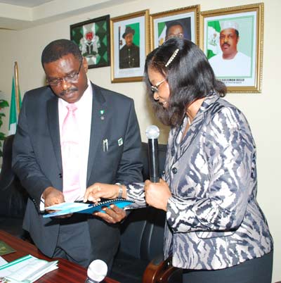 HEALTHMINISTER