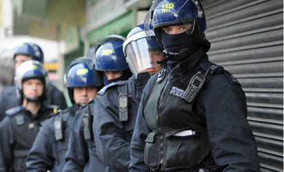 File: London Police