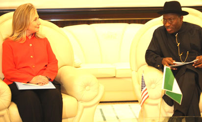 File photo: President Goodluck Jonathan with US Secretary of State, Mrs. Hilaryclinton During the Visit.