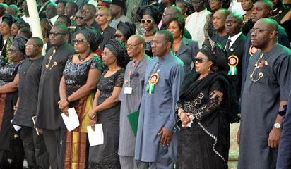 PRESIDENT GOODLUCK JONATHAN (3RD R) REPRESENTATIVE OF THE VICE PRESIDENT, PROF TAMUNO BENEBO (4TH R); FIRST LADY, DAME PATIENCE JONATHAN (2ND R) GOV SERIAKE DICKSON OF BAYELSA
