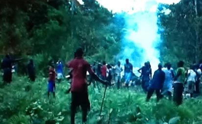 Scene of the crash, near Okoroba in Nembe Local Government Area of Bayelsa state. Photo: Samuel Oyandongha.