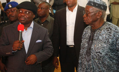 UNVEILING OF MASCOT: Governor Emmanuel Uduaghan of Delta State (left) and Dr. Awotore Elaya, former Secretary General of Supreme Council for Sports in Africa (right) during the unveiling of Mascot for the fourth coming Dr. Awotore Elaya Athletic Championship month in Sapele nest month. Photo: Henry Unini