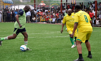 obasanjo-football