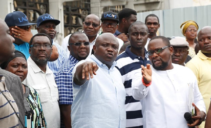 L-R: Lagos State Governor, Mr. Akinwunmi Ambode (2nd right); C.E.O, Quattro   Alchemy, Arch. Aderoju Ademoroti (right); Special Adviser on Lagos Global, Prof.   Ademola Abass; Commissioner for Information & Strategy, Mr. Steve Ayorinde;   Special Adviser on Arts & Culture, Mrs. Adebimpe Akinsola and others during   the inspection of Ultra Modern Bus Terminal at Tafawa Balewa Square (TBS)  