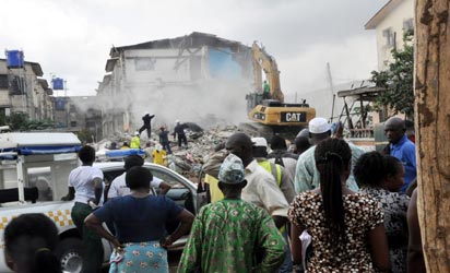 Collapsed-jakande-Building