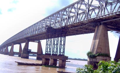 Niger-Bridge-412