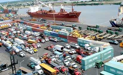 Seaport Rising number of empty berths signals lull in shipping