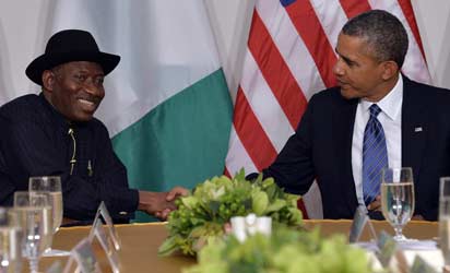 US President Barack Obama (R) shakes hands with President Goodluck Jonathan of Nigeria before their bilateral meeting in New York on September 23, 2013 on the sideline of the United Nations General Assembly. AFP 