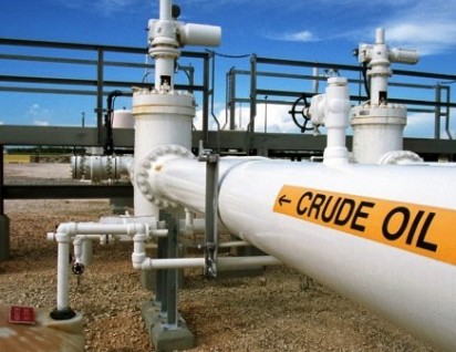 crude oil pipe 702x336 436x336 e1457893047529 Nigeria’s LPG sector to record $10bn growth in 8 years — NLPGA