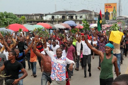 The Indigenous People of Biafra on a Peaceful Protest over the Arrest of the Director of Radio Biafra yesterday along Ikwerre road in Port Harcourt, Rivers State. Photo: Nwankpa Chijioke