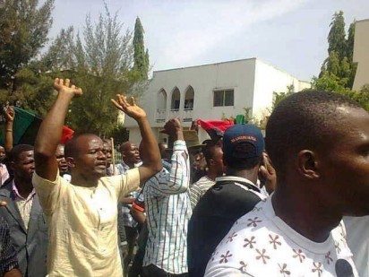 Supporters of Nnamdi Kanu stormed Abuja on Monday, November 23, 2015, in a solidarity protest for their leader who was arraigned in Wuse Zone 2 Magistrate Court, Abuja