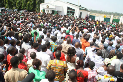Supporters of Governor Wike at the Port Harcourt International Airport on Thursday upon his arrival to the state after the Appeal Court judgment.
