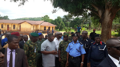 ENUGU ATTACK—Governor Ifeanyi Ugwuanyi of Enugu State(3rd left); General Officer Commanding, 82 Division of Nigeria Army, Enugu, Major General Ibrahim Attahiru (2nd left); senator representing Enugu North Senatorial District, Senator Chuka Utazi(behind); State Commissioner of Police, Nwodibo Ekechukwu (3rd right); and state Commandant of Nigeria Civil Defence Corps, Mr. Steve Lar(2nd right) at the scene of the herdsmen’s Monday attack at Nimbo, Enugu State, yesterday.