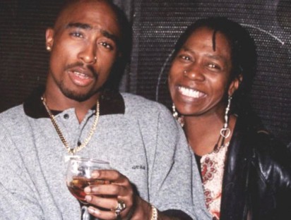 Tupac-and-mom