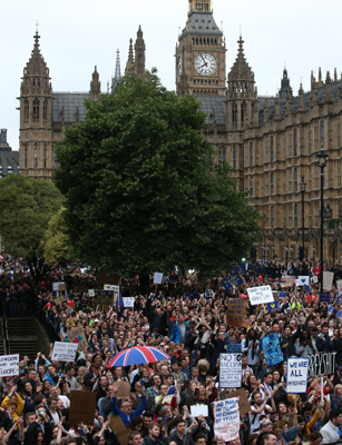 British lawmakers set to vote on Brexit delay