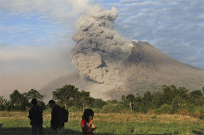 New Zealand police says at least five dead in volcano eruption