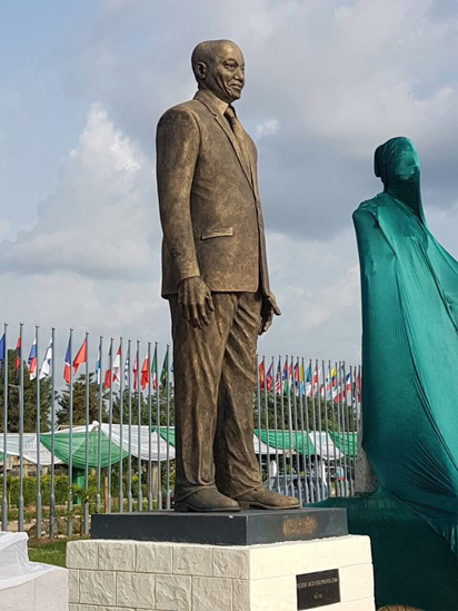 [Image: Zuma-statue.png]