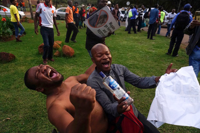 zimbabwe celebration Photos: Zimbabweans Robert after Mugabe's celebrate