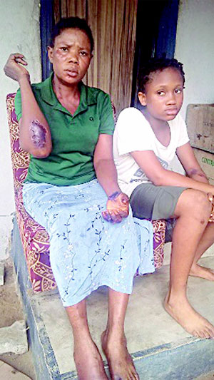 David's mother and only surviving sister.