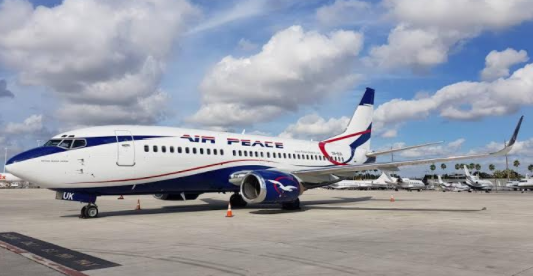 Screen Shot 2017 12 25 at 12.03.29 Air Peace takes delivery of 6th Embraer jet