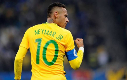 Neymar1 Neymar gets spider-man, batman tattoos