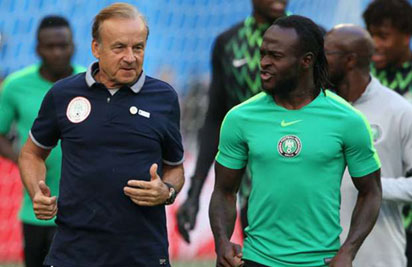 [Image: Rohr-and-Moses.jpg]