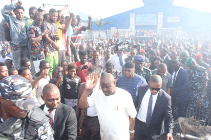 wike Fire: Wike meets traders at burnt Fruit and Vegetable Market