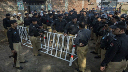 police 116 policemen suspended in Pakistan