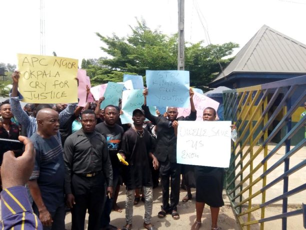 Imo community e1551208507733 Protest in Imo ahead of Saturday's supplementary election