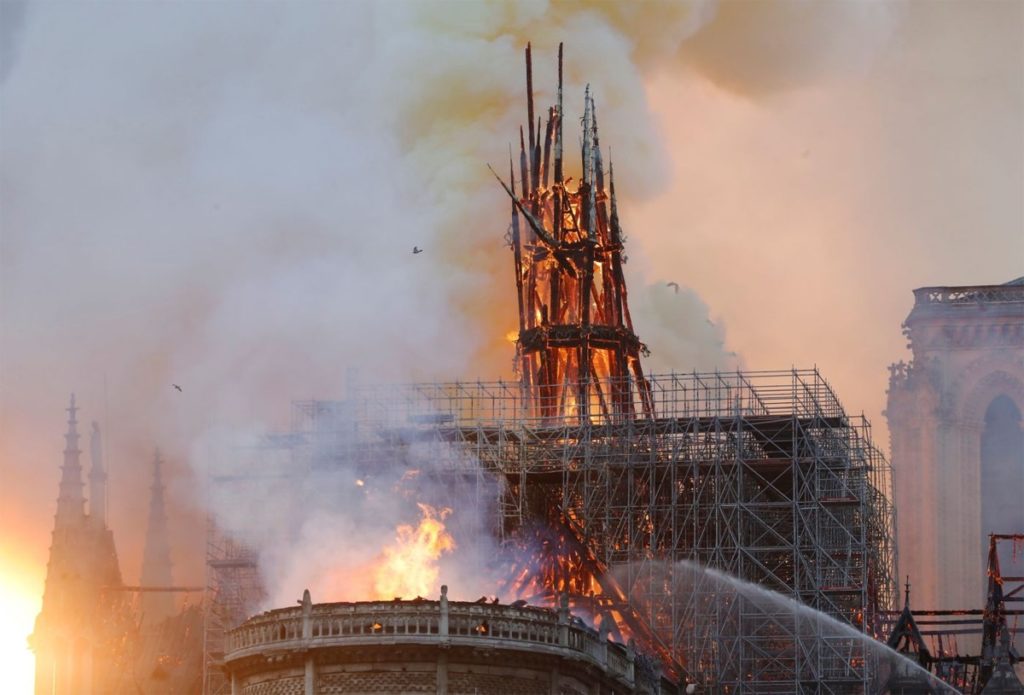 Notre Dame fire