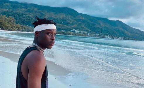 Fireboy appreciates fans with a meet and greet