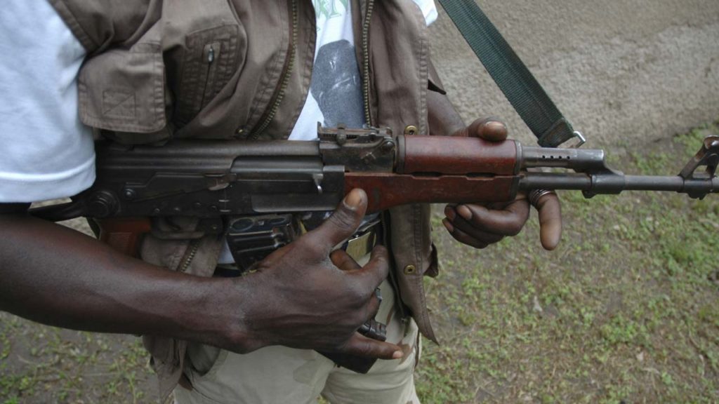 Gunmen terrorise motorists along Ore, Okada Expressway, lay siege for hours