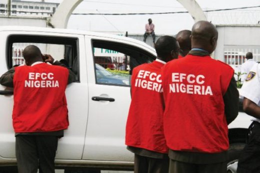 EFCC arrests 2 brothers, 6 others in Osogbo