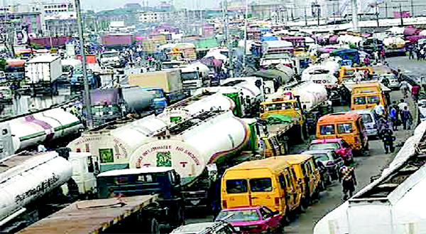 How extortion, dilapidated roads worsen Apapa gridlock