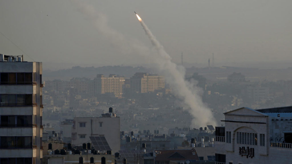 Hamas fires rockets into sea in 'message' to Israel