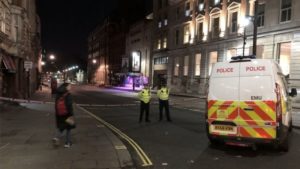 London police shoot dead knifeman near UK parliament