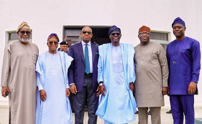 South-West Governors on Sunday met in Lagos to strategise on improved security in the region following to the recent EndSARS protest mayhem.  In his opening remark, Chairman, South-West Governors’ Forum, Rotimi Akeredolu, said that the region had gone through a lot in recent time.  Akeredolu, who is also the Governor of Ondo State, said that when the EndSARS protest started in the South-West and other parts of the country, the police were guiding the protesters.  He said that what started as a peaceful demonstration by the youths eventually turned to a different thing.  “In recent past, our experience has been most worrisome, everybody is worried, everybody is concerned, we have to sustain the peace we have started noticing.  “We are worried. What we are seeing in the last days shows that something needs to be done,´´ Akeredolu said.  He said that the meeting was to improve on the relationship in the South-West region and find solutions to youth unrest.  “What we have witnessed in the South-West is a great attack on our heritage. We must have collaboration across the board. We need the cooperation of the Federal Government so that this does not repeat itself,´´ the Ondo governor said.  He urged the governors to be up and doing in their duties, adding that the welfare of the people was paramount.  Lagos State Governor, Babajide Sanwo-Olu, said that the South-West region had serious issues of security confronting the people.  Sanwo-Olu said that over 500 vehicles, both public and private were destroyed, hospitals, monarch palace, among others, were not spared.  In his address, the Chief of Staff to President Muhammadu Buhari, Prof. Ibrahim Gambari, said the meeting was for those in government to retrace their steps and have a rethink of a better way to engage the youths more to prevent their restiveness.  Gambari noted that President Buhari was aware of the level of destruction to private and public infrastructure in Lagos.  He reiterated the federal government’s commitment to addressing the many challenges and demands of the youths in due course.  Other South-West governors in attendance were Gboyega Oyetola (Osun), Dapo Abiodun (Ogun), Kayode Fayemi (Ekiti) and Seyi Makinde (Oyo).  The meeting was also attended by the Minister of Information and Culture, Lai Mohammed, his works and housing counterparts, Babatunde Fashola, Minister of Interior, Rauf Aregbesola, among others.  The Traditional rulers in attendance include Alaafin of Oyo, Oba Lamidi Adeyemi, Olubadan of Ibadan, Oba Saliu Adetunji, Oba of Lagos, Oba Rilwan Akiolu, Ooni of Ife, Oba Enitan Ogunwusi, among others.