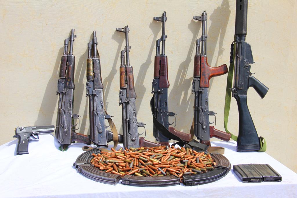 Police arrest female armourer, recover 21 stolen cars from robbery gang