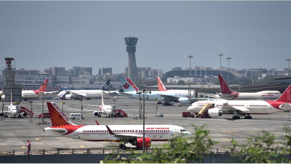 Chaos at Indian airports as country resumes domestic air travel