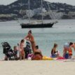 Spain urges foreign tourists to return from July
