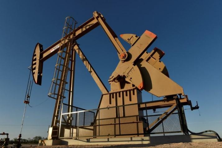 Oil prices edge down as wary traders eye upcoming OPEC+ meeting