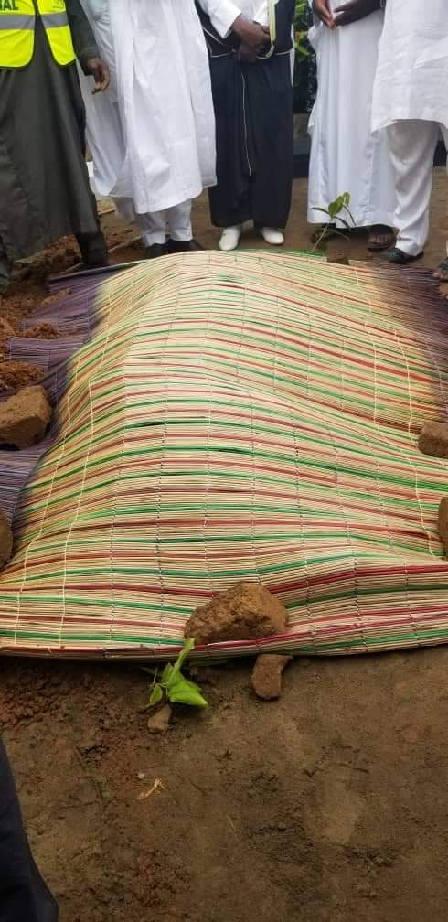 a 4 1 Ajimobi buried in Ibadan