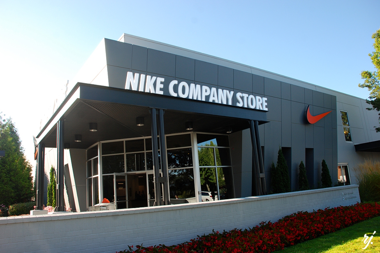 nike company