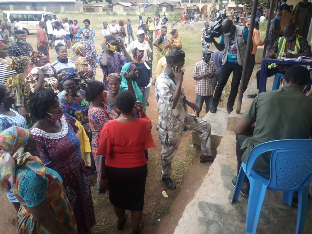PHOTOS: Massive turn out as Ondo holds LG election