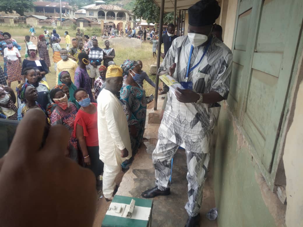 PHOTOS: Massive turn out as Ondo holds LG election