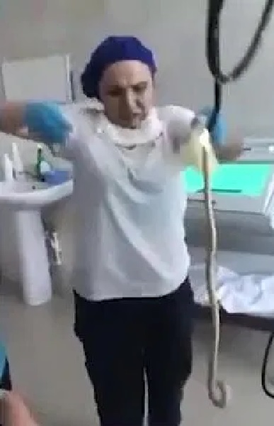 ODD NEWS: Doctors pull 4ft snake from woman's throat after it slithered while she was asleep