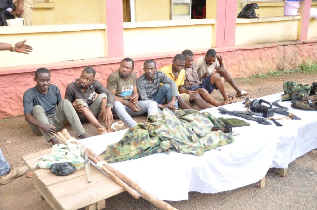 Police arrest 6 suspected armed robbers operating in military camouflage
