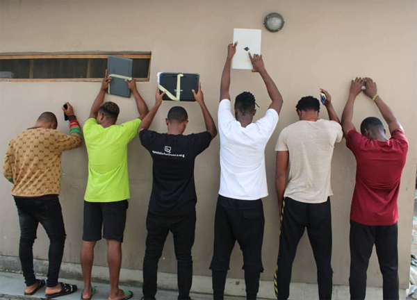 EFCC arrests two music producers, four others for alleged cyber crimes in Uyo