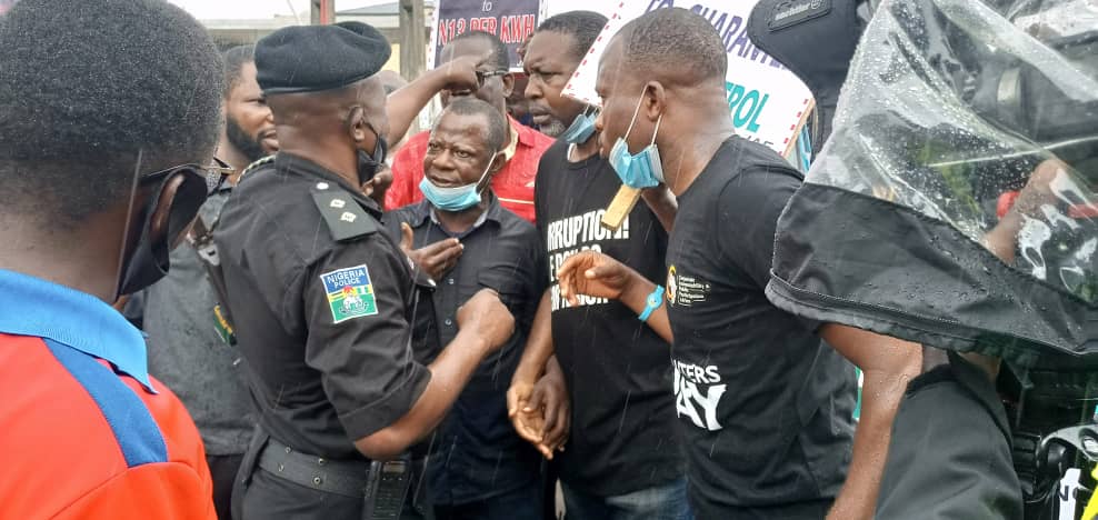 In pictures: Nigerians protest against fuel, electricity increment, anti-people policy in Ojuelegba