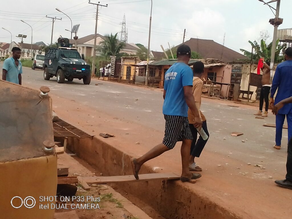 UPDATED: Police kill 2 protesters in Enugu